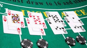 Antarmuka permainan slot dengan simbol klasik dan jackpot